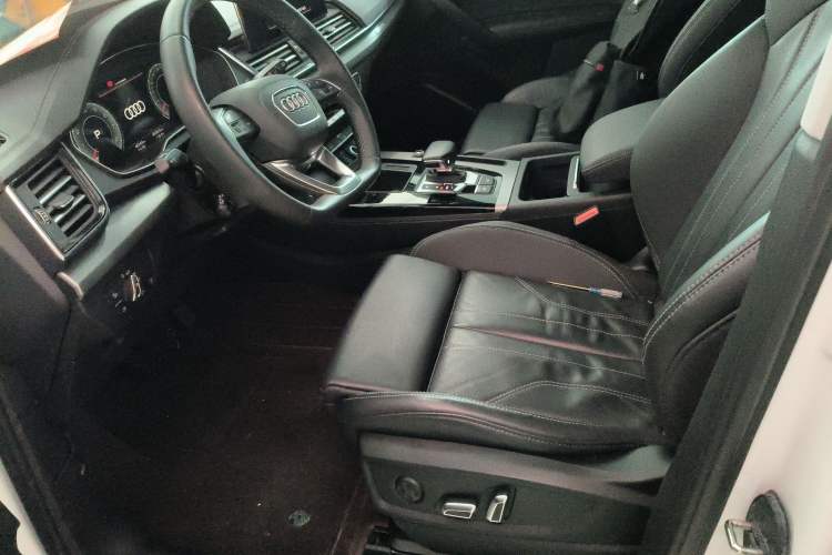 Used Audi Q5L 2023 40T Fashionable and Dynamic Edition Left Front Seat