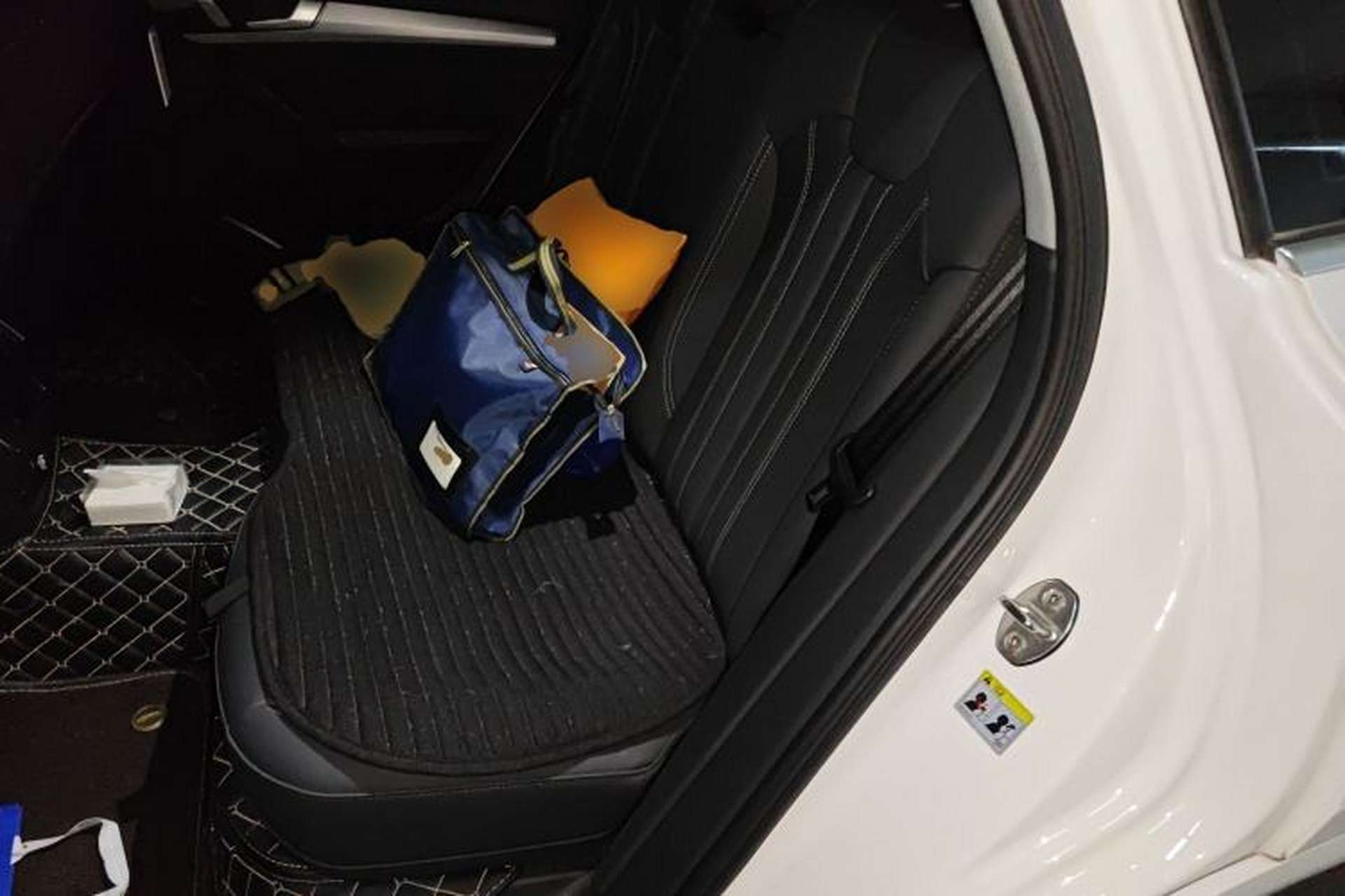 Used Audi Q5L 2023 40T Fashionable and Dynamic Edition Left Rear Seat