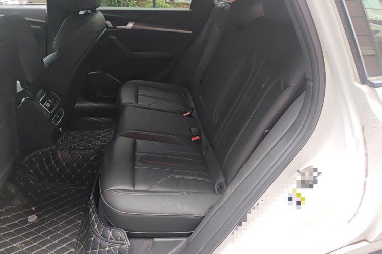 Used Audi Q5L 2023 40T Luxury Dynamic Model Left Rear Seat