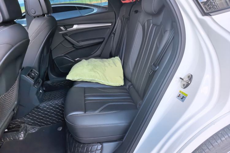 Used Audi Q5L 2023 45T Luxury Dynamic Model Left Rear Seat