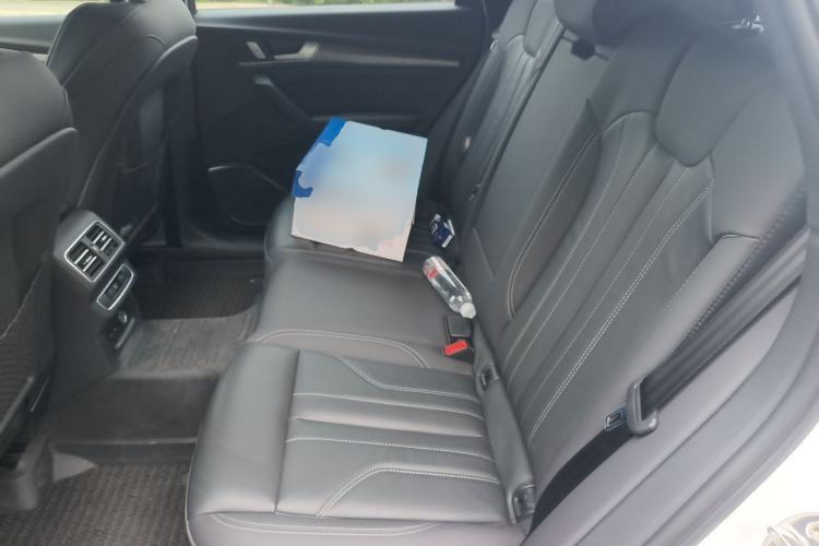Used Audi Q5L 2023 40T Luxury Dynamic Model Left Rear Seat