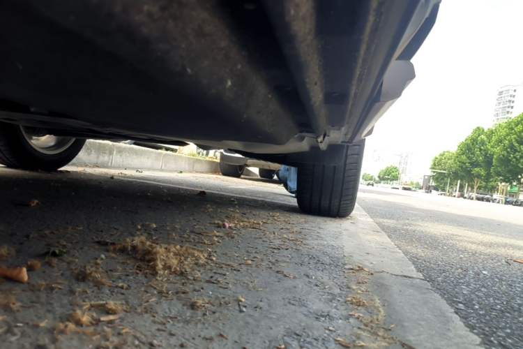 Used Audi Q5L 2023 40T Fashionable and Elegant Version Left Side Sill