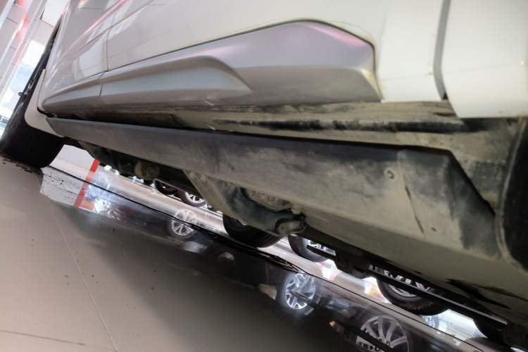 Used Audi Q5L 2023 40T Fashionable and Dynamic Edition Left Side Sill
