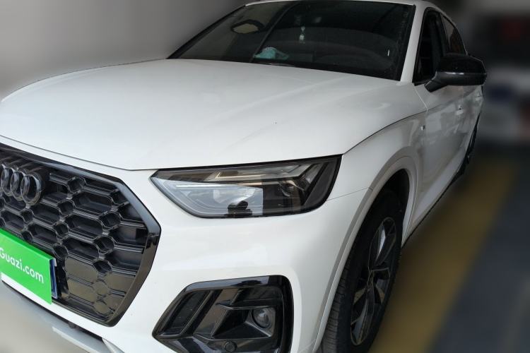 Used Audi Q5L 2023 40T Fashionable and Dynamic Edition Guazi used car, China used car export, Used car for sale, Used cars, Cheapest cars for sale
