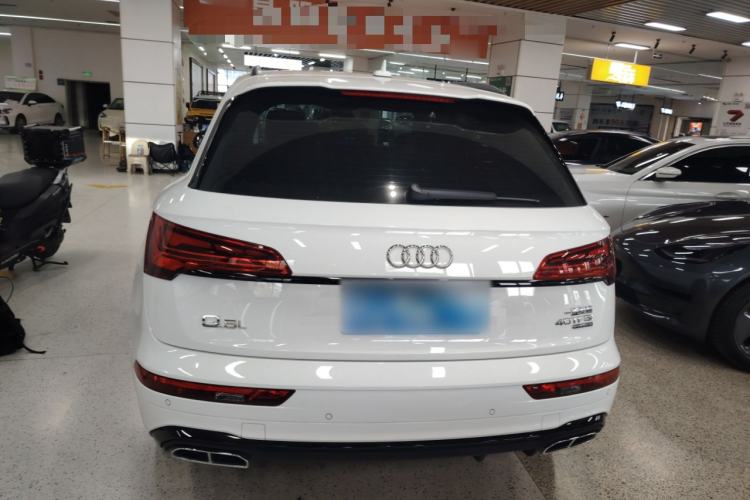 Used Audi Q5L 2023 40T Luxury Dynamic Model Rear