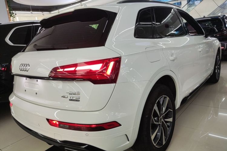 Used Audi Q5L 2023 40T Luxury Dynamic Model Rear