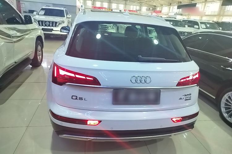 Used Audi Q5L 2023 40T Luxury Elegant Model Rear