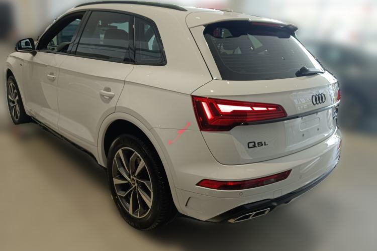Used Audi Q5L 2023 40T Luxury Dynamic Model Rear Left 45 Deg