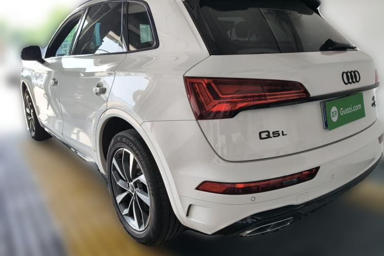 Used Audi Q5L 2023 40T Fashionable and Dynamic Edition Rear Left 45 Deg