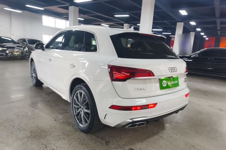 Used Audi Q5L 2023 40T Fashionable and Dynamic Edition Rear Left 45 Deg