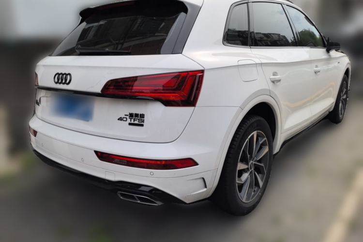 Used Audi Q5L 2023 40T Fashionable and Dynamic Edition Rear Right 45 Deg