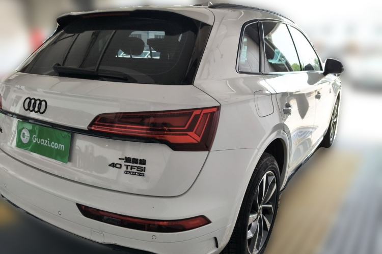Used Audi Q5L 2023 40T Fashionable and Dynamic Edition Rear Right 45 Deg