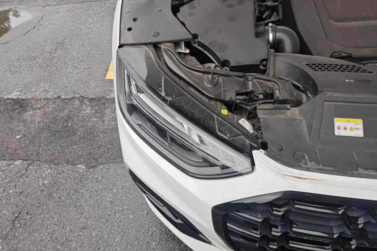 Used Audi Q5L 2023 40T Luxury Dynamic Model Right Front Headlight