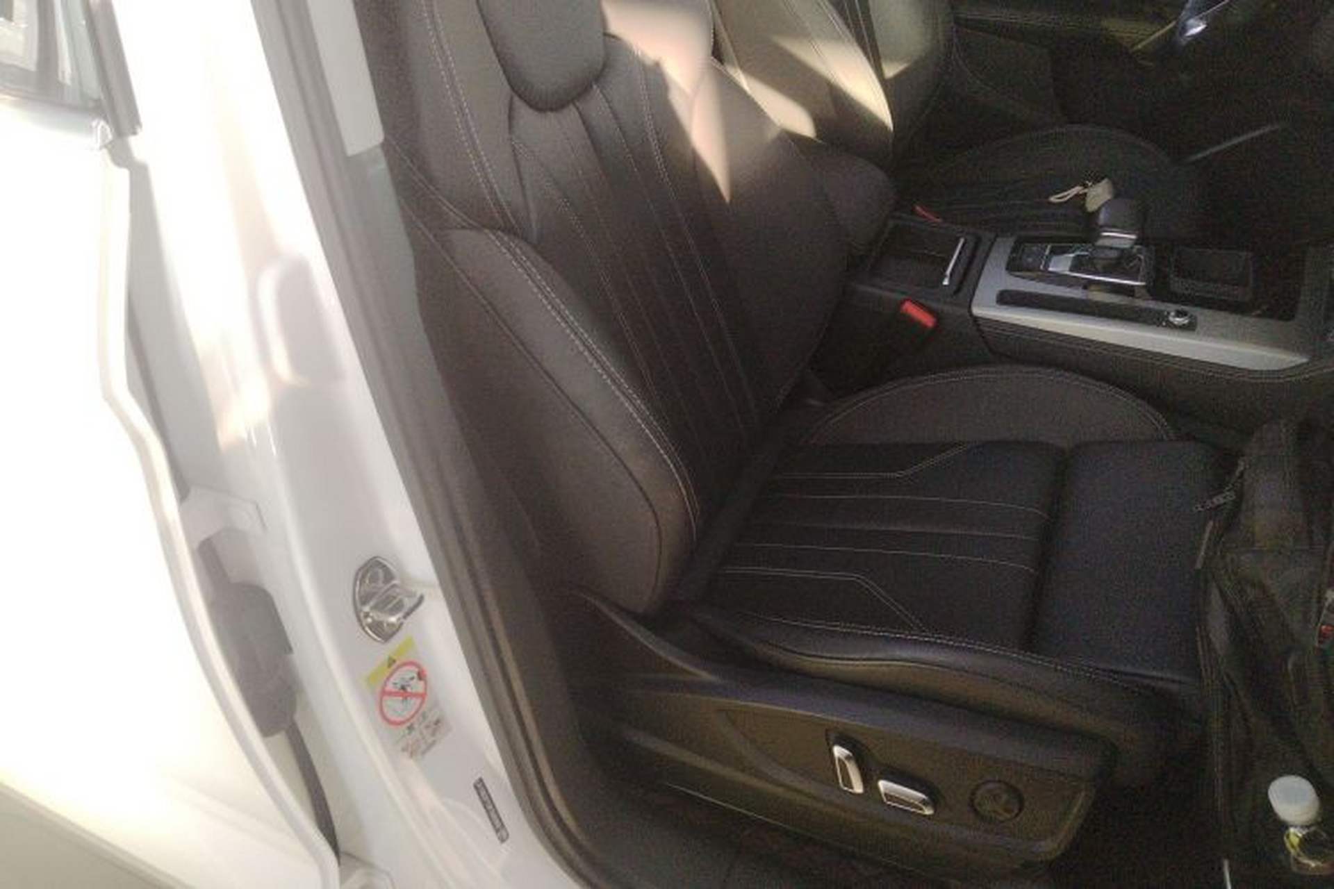 Used Audi Q5L 2023 40T Fashionable and Dynamic Edition Right Front Seat