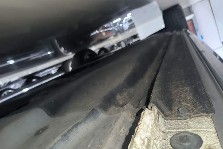 Used Audi Q5L 2023 45T Luxury Dynamic Model Right Side Sill