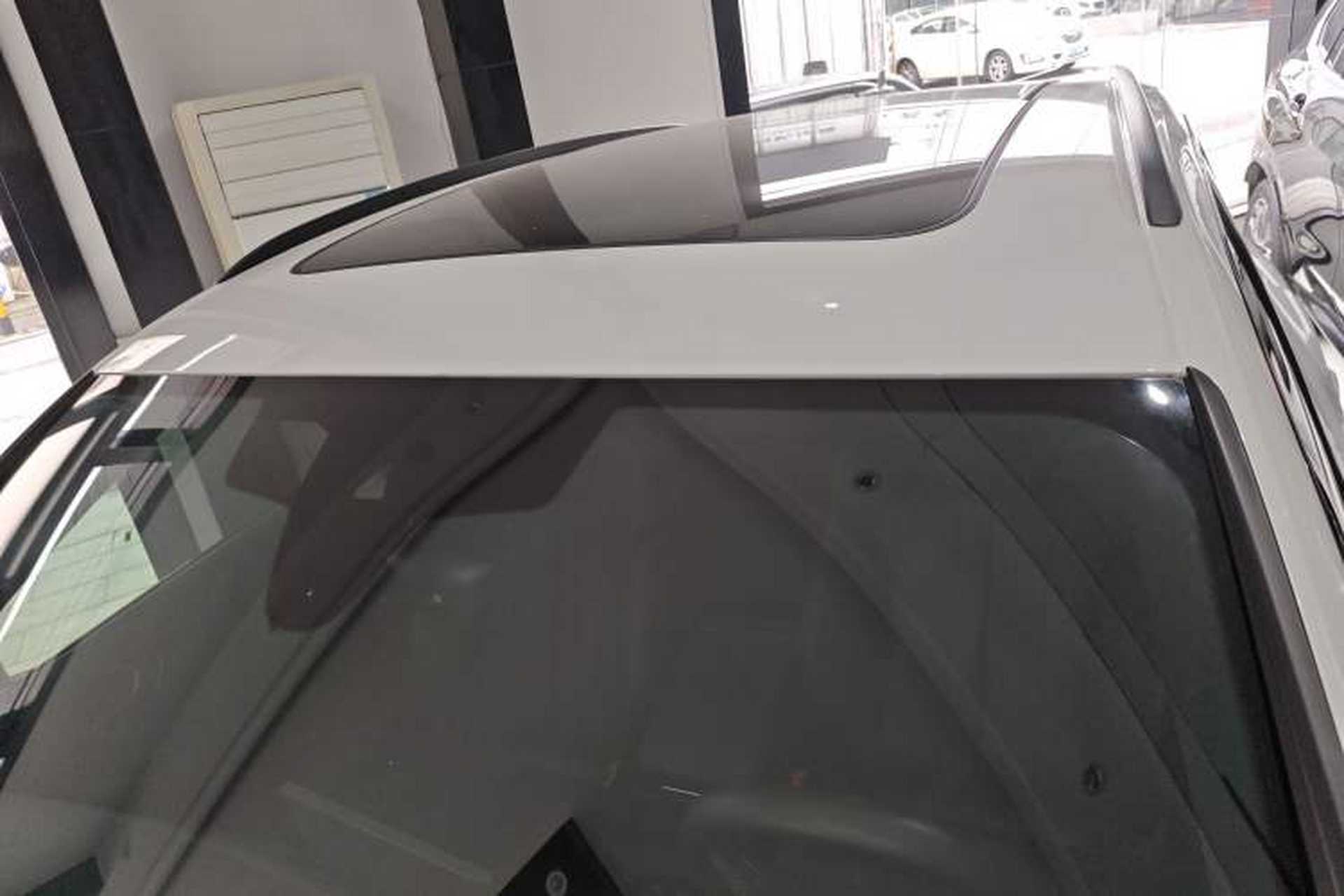 Used Audi Q5L 2023 40T Luxury Dynamic Model Roof
