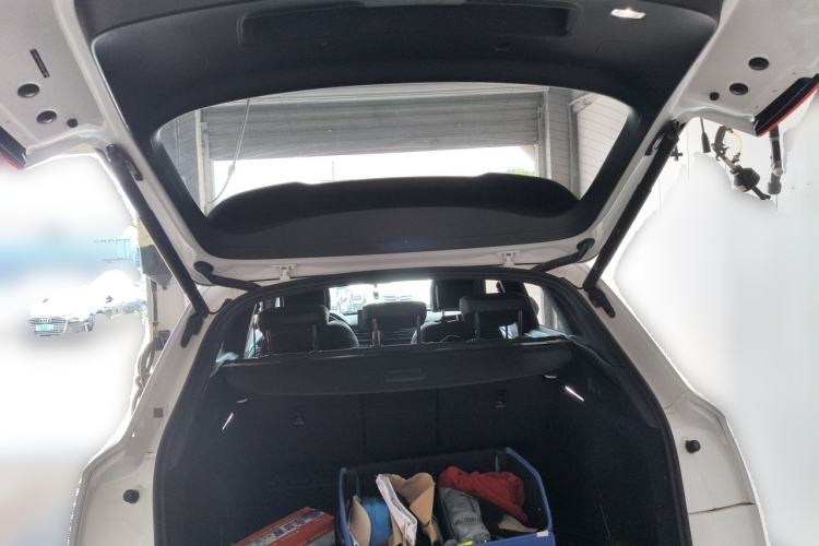 Used Audi Q5L 2023 40T Fashionable and Dynamic Edition Trunk