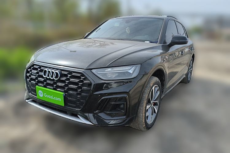 Used Audi Q5L 2024 40 TFSI Luxury Dynamic Edition Guazi used car, China used car export, Used car for sale, Used cars, Cheapest cars for sale