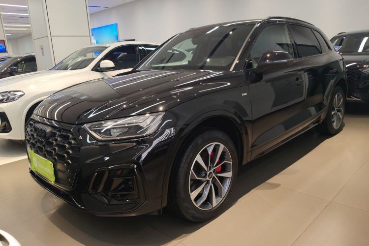 Used Audi Q5L 2024 40 TFSI Luxury Dynamic Edition Guazi used car, China used car export, Used car for sale, Used cars, Cheapest cars for sale