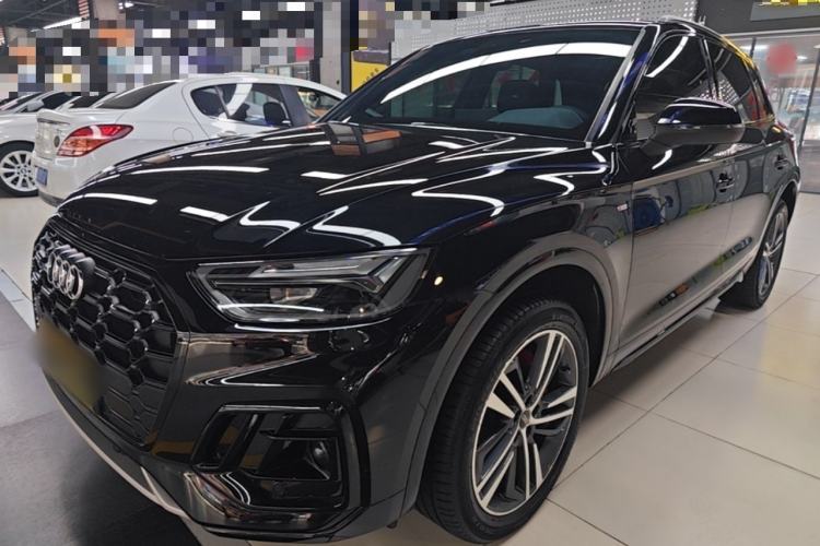 Used Audi Q5L 2024 40 TFSI Luxury Dynamic Edition Guazi used car, China used car export, Used car for sale, Used cars, Cheapest cars for sale