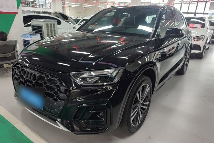 Used Audi Q5L 2024 40 TFSI Luxury Dynamic Edition Guazi used car, China used car export, Used car for sale, Used cars, Cheapest cars for sale