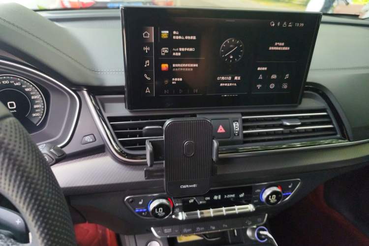 Used Audi Q5L 2024 45 TFSI Luxury Dynamic Model Audio And AC Panel