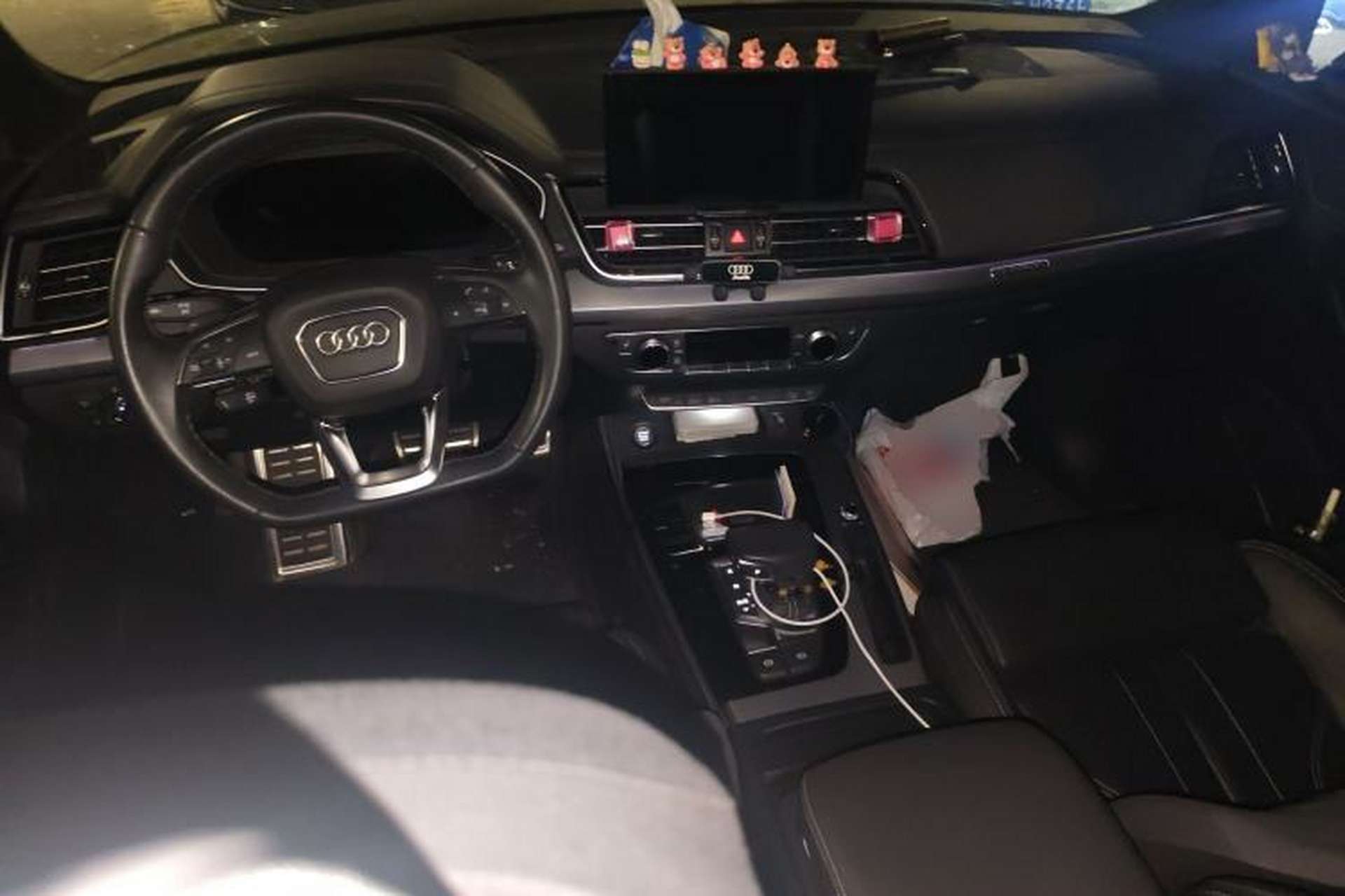 Used Audi Q5L 2024 40 TFSI Luxury Dynamic Edition Center Console