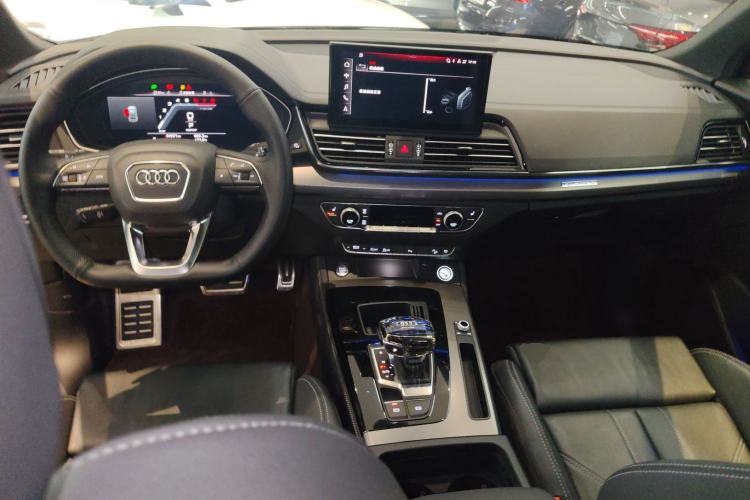Used Audi Q5L 2024 40 TFSI Luxury Dynamic Edition Center Console