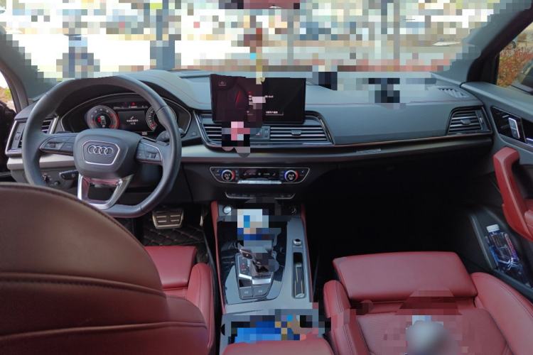 Used Audi Q5L 2024 40 TFSI Luxury Dynamic Edition Center Console