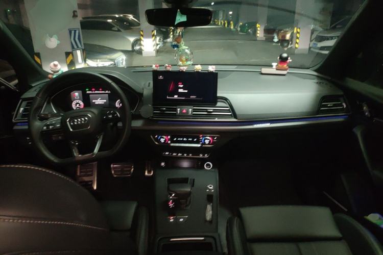 Used Audi Q5L 2024 45 TFSI Luxury Dynamic Model Center Console