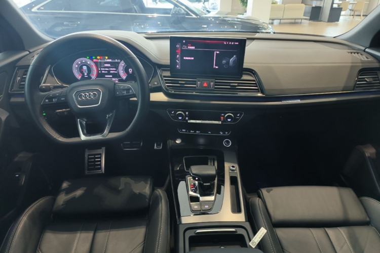 Used Audi Q5L 2024 40 TFSI Luxury Dynamic Edition Center Console