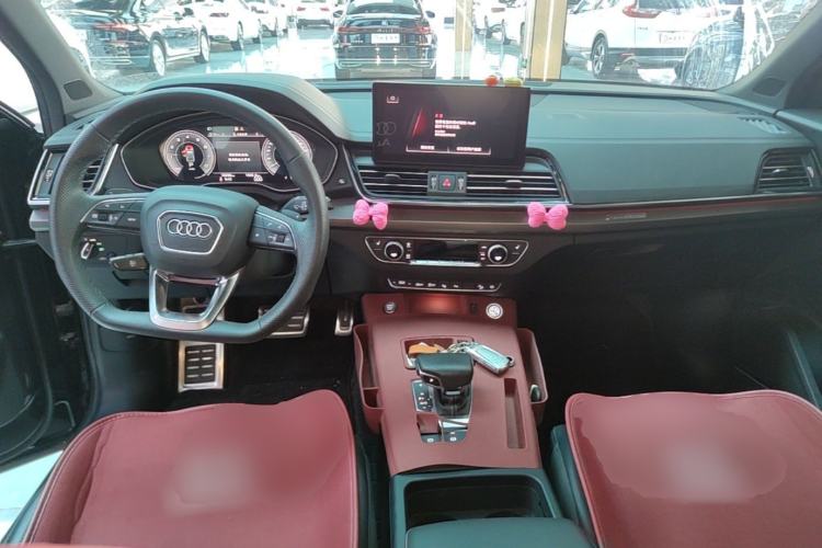 Used Audi Q5L 2024 45 TFSI Luxury Dynamic Model Center Console