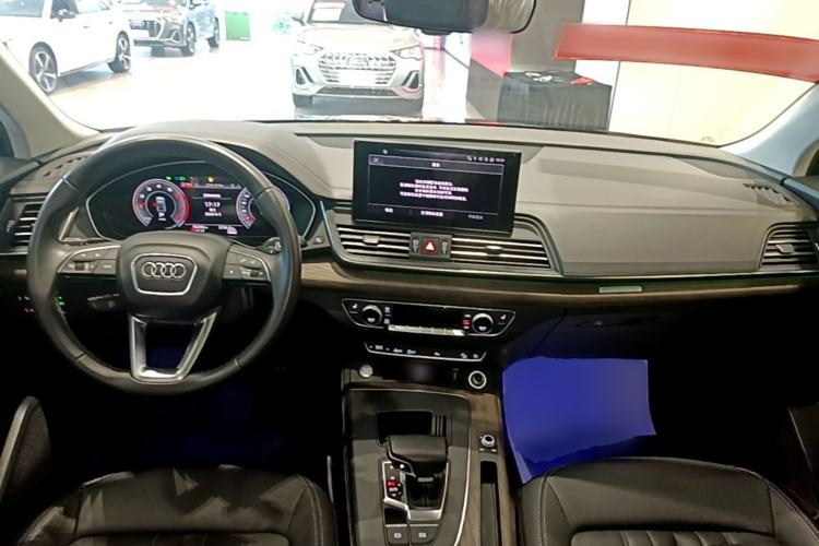 Used Audi Q5L 2024 40 TFSI Luxury Prestige Edition Center Console