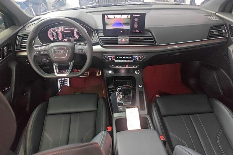 Used Audi Q5L 2024 40 TFSI Luxury Dynamic Edition Center Console