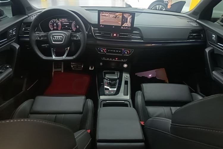 Used Audi Q5L 2024 45 TFSI Luxury Dynamic Model Center Console