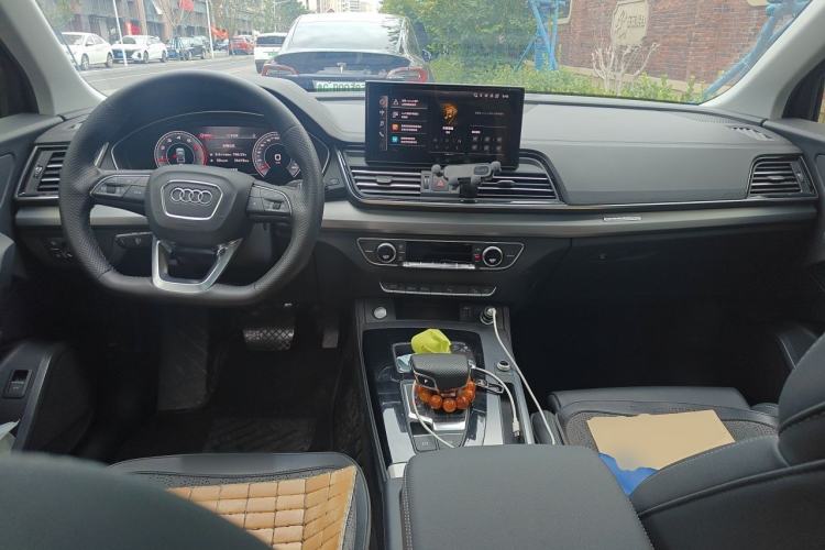 Used Audi Q5L 2024 40 TFSI Fashion Dynamic Model Center Console