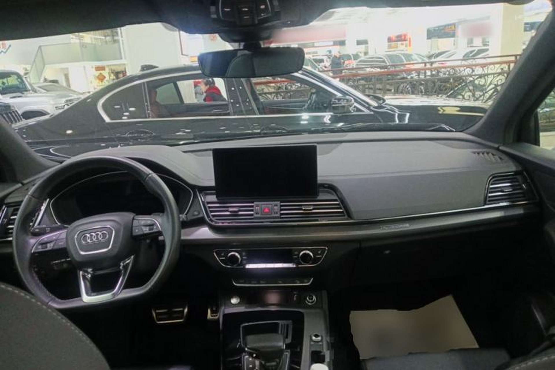 Used Audi Q5L 2024 40 TFSI Luxury Dynamic Edition Center Console