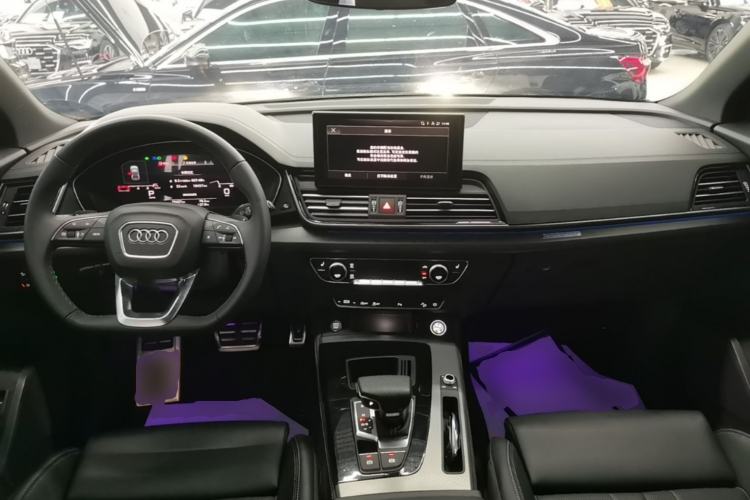 Used Audi Q5L 2024 40 TFSI Luxury Dynamic Edition Center Console