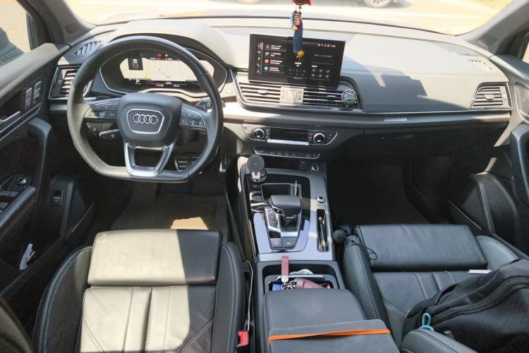 Used Audi Q5L 2024 45 TFSI Luxury Dynamic Model Center Console