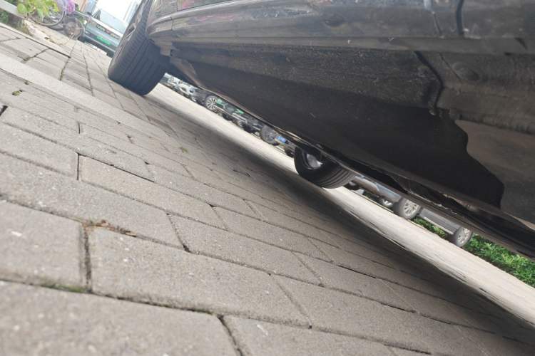 Used Audi Q5L 2024 45 TFSI Luxury Dynamic Model Chassis Front Right