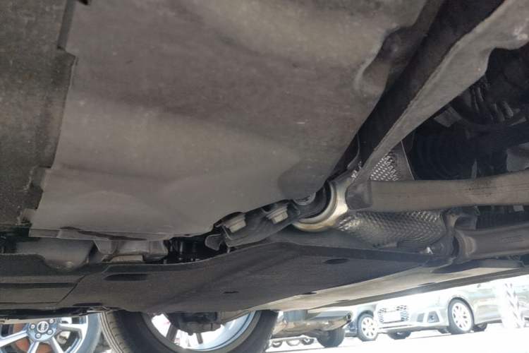 Used Audi Q5L 2024 45 TFSI Luxury Dynamic Model Chassis Front Right