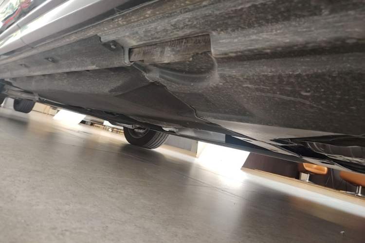 Used Audi Q5L 2024 40 TFSI Luxury Dynamic Edition Chassis Rear Left