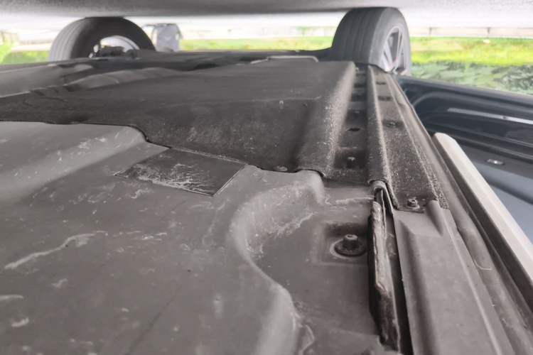 Used Audi Q5L 2024 40 TFSI Fashion Dynamic Model Chassis Rear Left