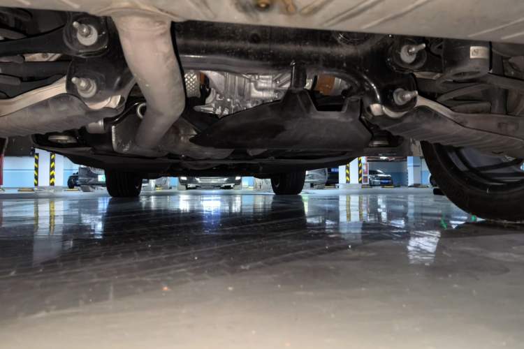 Used Audi Q5L 2024 45 TFSI Luxury Dynamic Model Chassis Rear