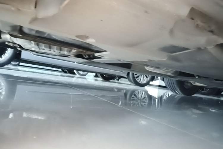 Used Audi Q5L 2024 45 TFSI Luxury Dynamic Model Chassis Rear Right