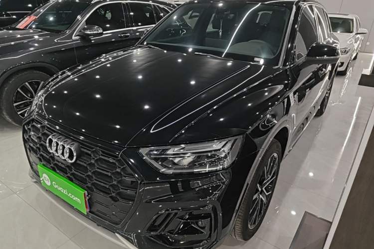 Used Audi Q5L 2024 45 TFSI Luxury Dynamic Model Guazi used car, China used car export, Used car for sale, Used Audi cars, Cheapest cars for sale