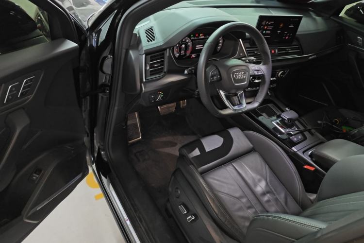 Used Audi Q5L 2024 45 TFSI Luxury Dynamic Model Driver Seat
