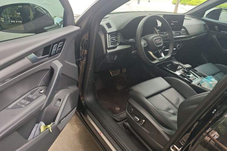 Used Audi Q5L 2024 45 TFSI Luxury Dynamic Model Driver Seat