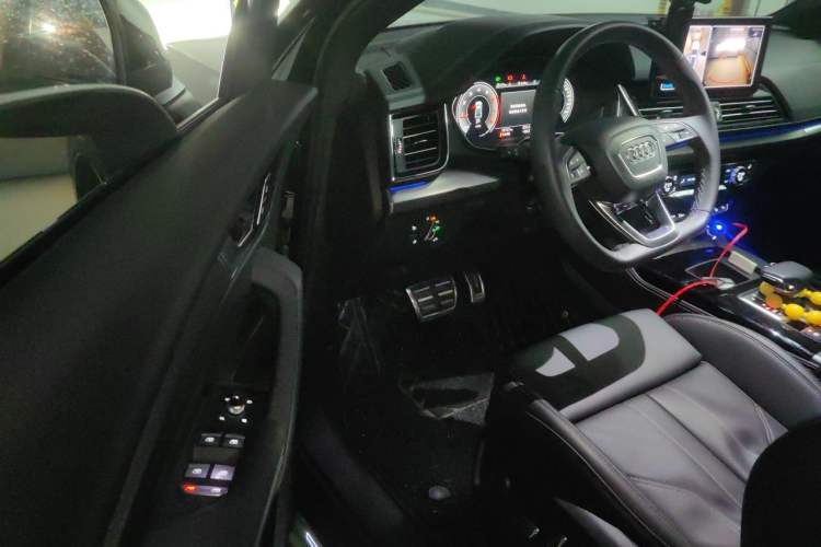 Used Audi Q5L 2024 40 TFSI Luxury Dynamic Edition Driver Seat