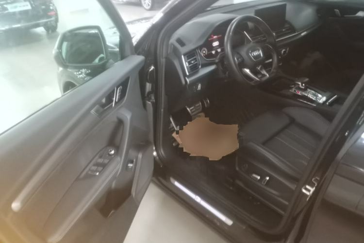Used Audi Q5L 2024 40 TFSI Luxury Dynamic Edition Driver Seat